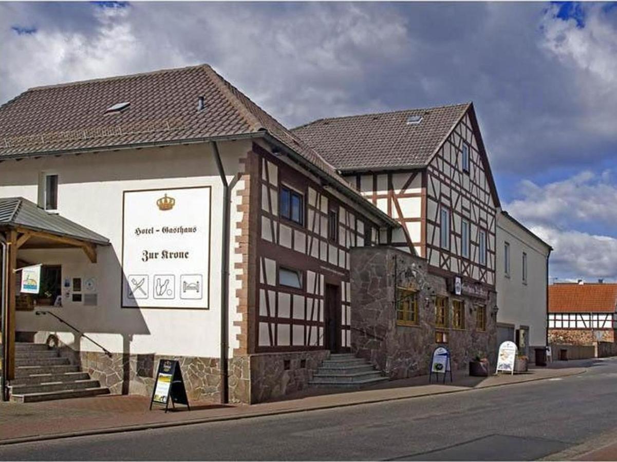 Hotel Zur Krone Ronneburg (Hessen) Exterior foto